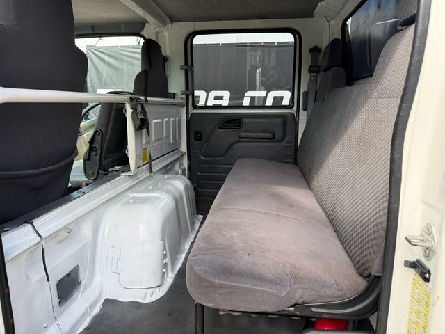 2014 Isuzu NPR Crew Cab Dump Truck Base Trim - 22961964 - 13