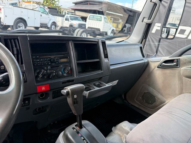 2014 Isuzu NPR Crew Cab Dump Truck Base Trim - 22961964 - 16