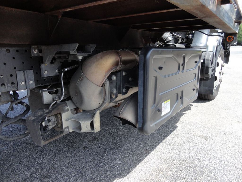 2014 Isuzu NPR HD 16FT FLATBED STAKE BED WITH LIFTGATE..STAKE TRUCK. - 17742657 - 20