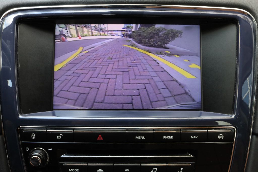 2014 Jaguar XJ 4dr Sedan AWD - 22994431 - 43