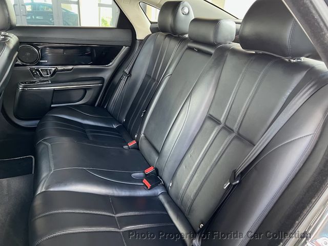2014 Jaguar XJ Sedan Supercharged 3.0L - 22905754 - 9