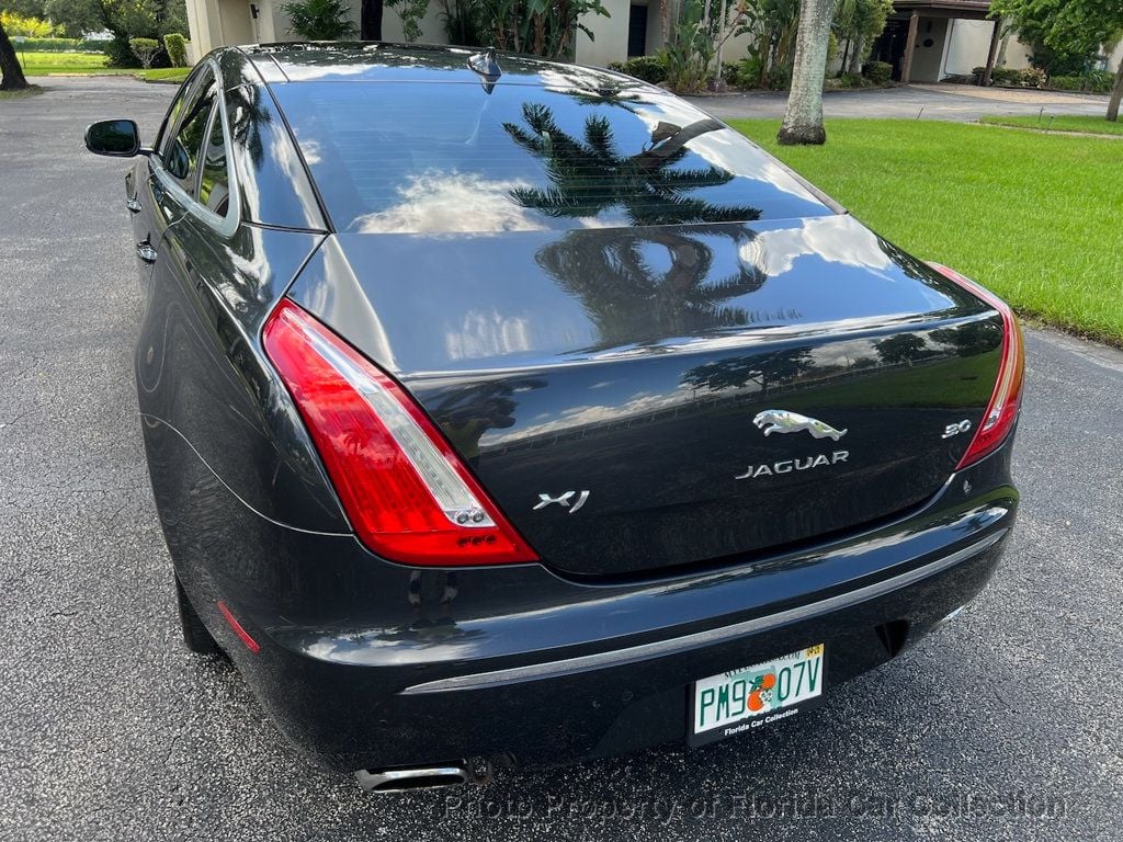 2014 Jaguar XJ Supercharged photo 17