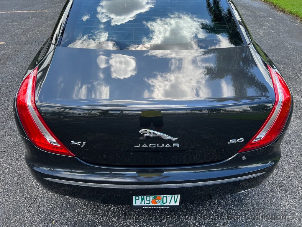 2014 Jaguar XJ Supercharged photo 20