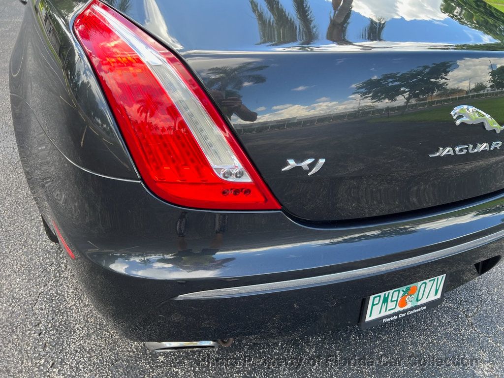 2014 Jaguar XJ Supercharged photo 23