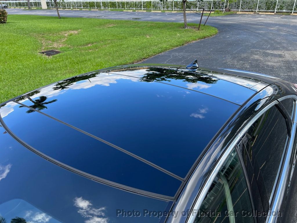 2014 Jaguar XJ Supercharged photo 26