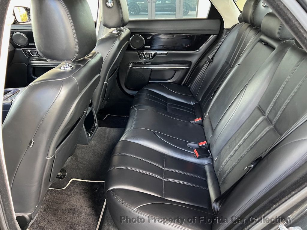 2014 Jaguar XJ Supercharged photo 36