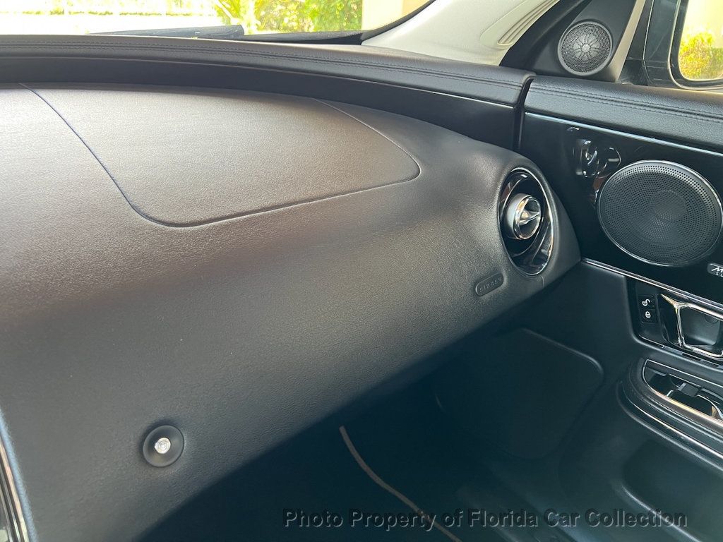 2014 Jaguar XJ Supercharged photo 50