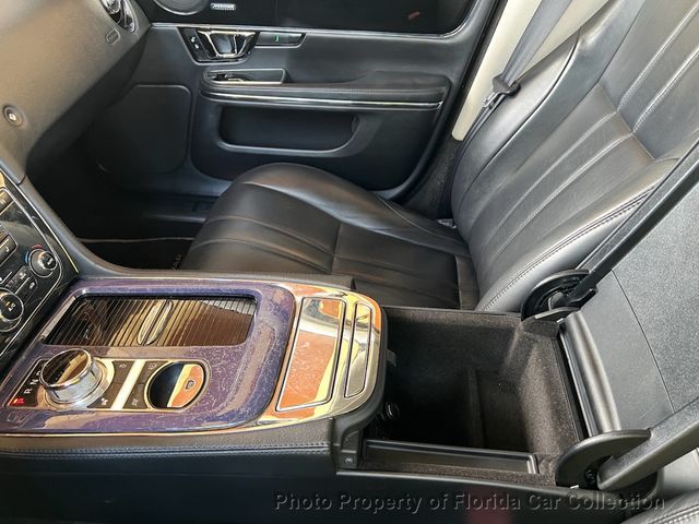 2014 Jaguar XJ Sedan Supercharged 3.0L - 22905754 - 53
