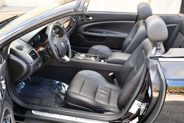2014 Jaguar XK 2 Door Convertible W/Navigation - 23036347 - 14