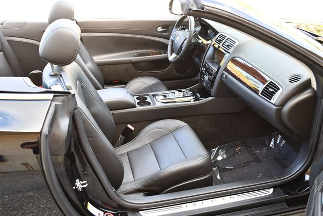 2014 Jaguar XK 2 Door Convertible W/Navigation - 23036347 - 18
