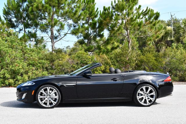 2014 Jaguar XK 2 Door Convertible W/Navigation - 23036347 - 30