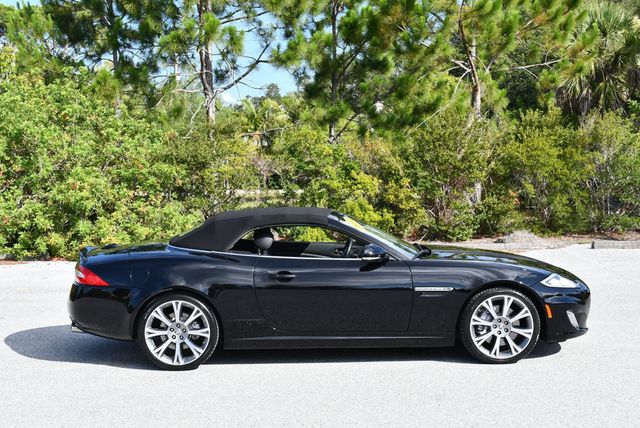 2014 Jaguar XK 2 Door Convertible W/Navigation - 23036347 - 45