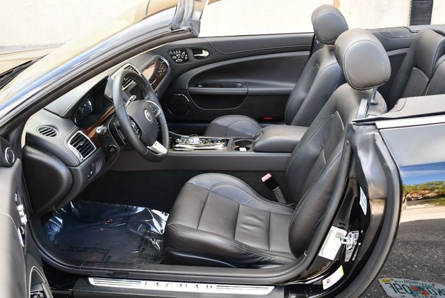 2014 Jaguar XK 2 Door Convertible W/Navigation - 23036347 - 61