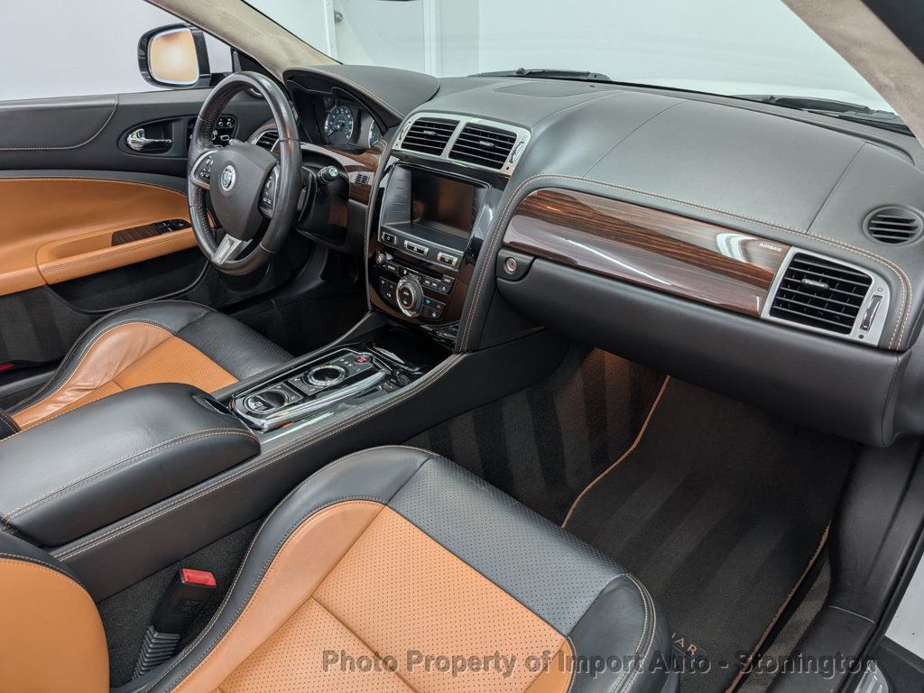2014 Jaguar XK Base Convertible photo 12