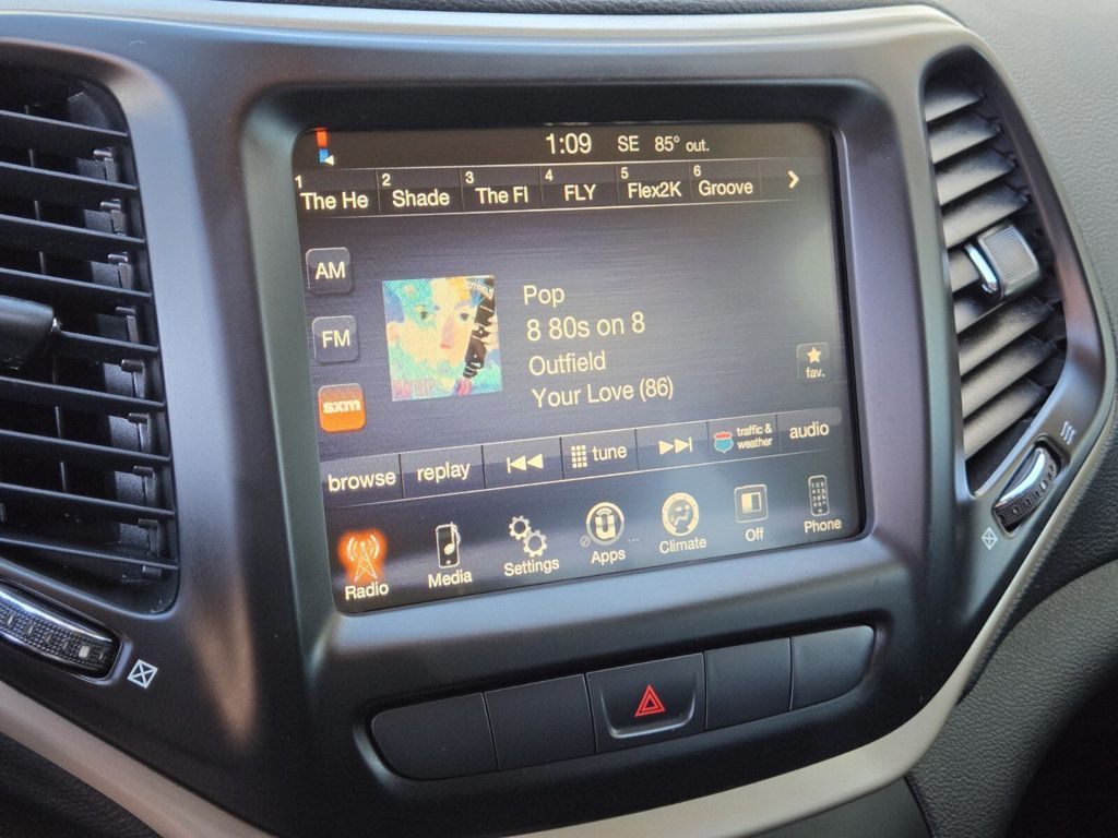 2014 Jeep Cherokee 4WD 4dr Latitude - 22921296 - 17