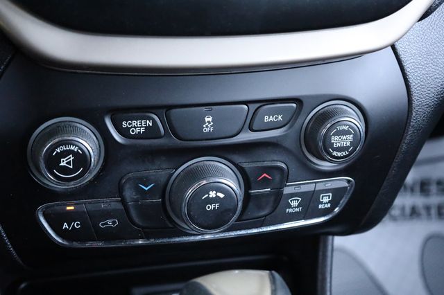 2014 Jeep Cherokee 4WD 4dr Latitude - 22928717 - 31