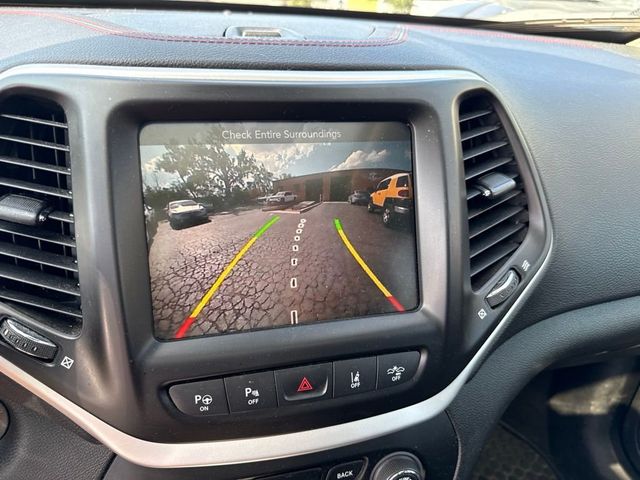 2014 Jeep Cherokee 4WD 4dr Trailhawk - 23048864 - 14