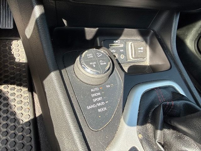 2014 Jeep Cherokee 4WD 4dr Trailhawk - 23048864 - 15