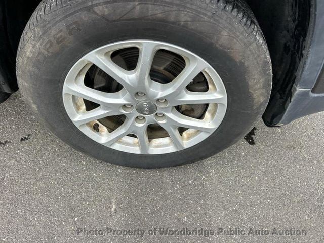 2014 Jeep Cherokee CHEROKEE LATITUDE - 22991178 - 11