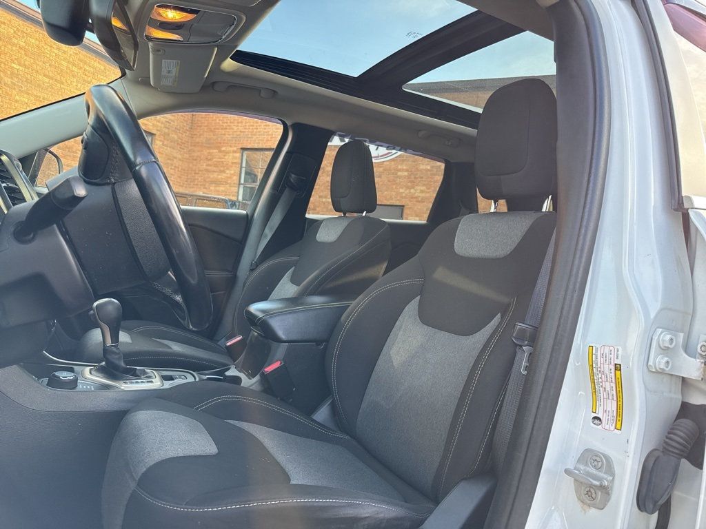 2014 Jeep Cherokee CHEROKEE LATITUDE - 22945067 - 7