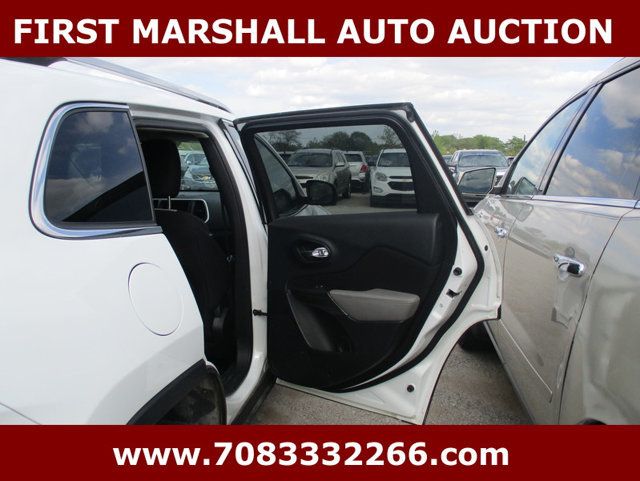2014 Jeep Cherokee FWD 4dr Latitude - 23026443 - 4