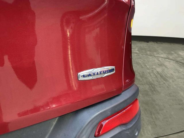 2014 Jeep Cherokee Latitude 4dr SUV - 22960128 - 21