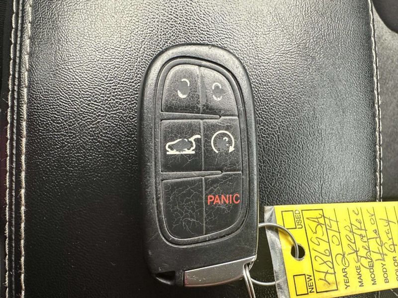 2014 Jeep Cherokee Latitude 4x4 4dr SUV - 23014128 - 37