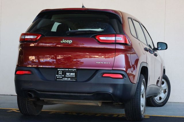 2014 Jeep Cherokee Sport - 23095864 - 10