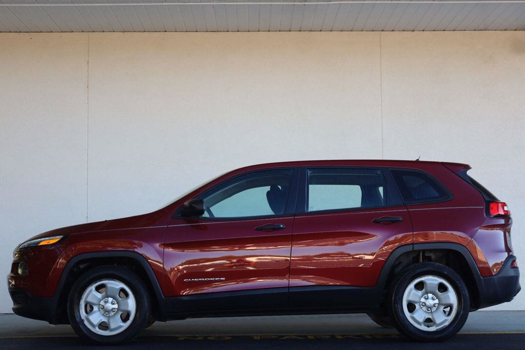 Jeep Cherokee photo 3