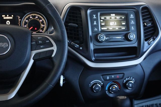 2014 Jeep Cherokee Sport - 23095864 - 31