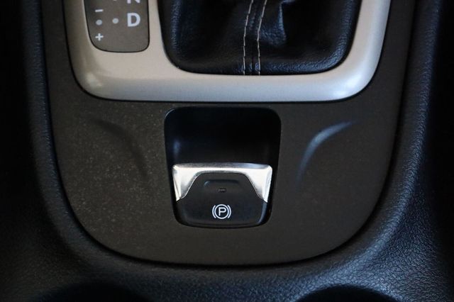 2014 Jeep Cherokee Sport - 23095864 - 40