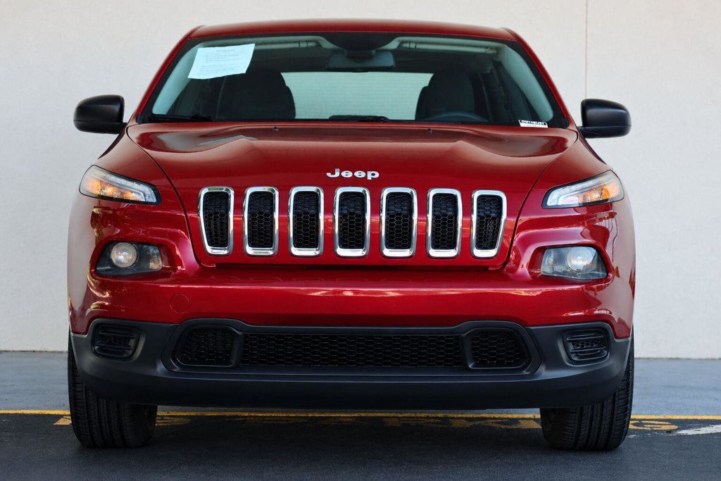 Jeep Cherokee photo 6