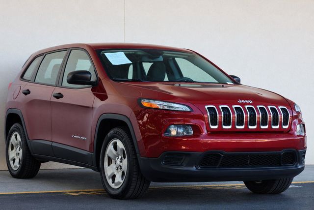 2014 Jeep Cherokee Sport - 23095864 - 6