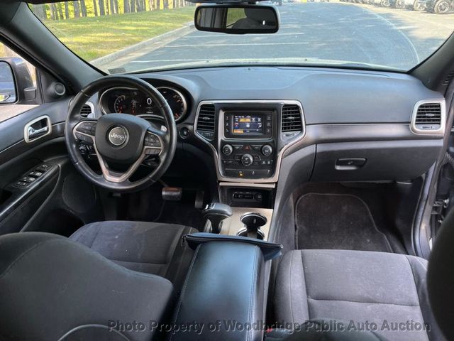 2014 Jeep Grand Cherokee 4WD 4dr Laredo - 23015968 - 11