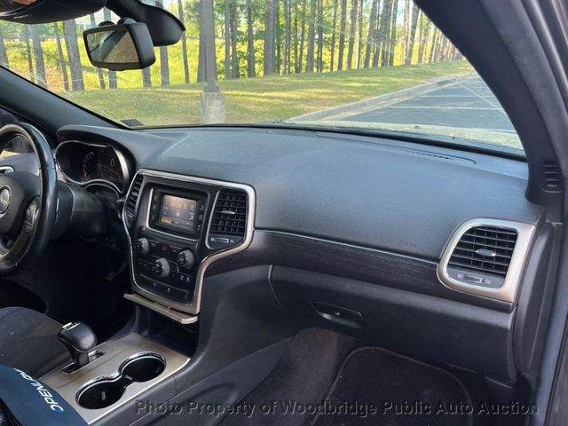 2014 Jeep Grand Cherokee 4WD 4dr Laredo - 23015968 - 7