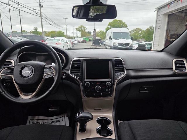 2014 Jeep Grand Cherokee 4WD 4dr Laredo - 23030896 - 16