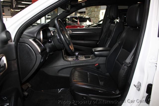 2014 Jeep Grand Cherokee Laredo photo 12
