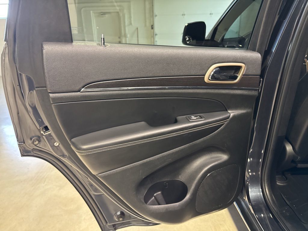 2014 Jeep Grand Cherokee 4WD 4dr Limited - 23031564 - 32