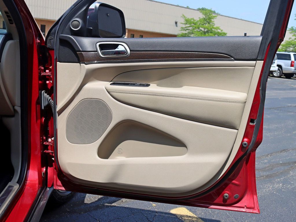 2014 Jeep Grand Cherokee Limited photo 25