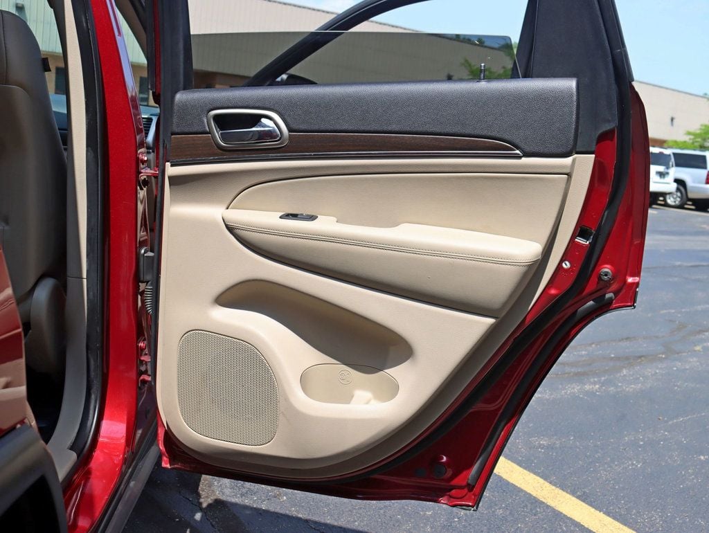 2014 Jeep Grand Cherokee Limited photo 27
