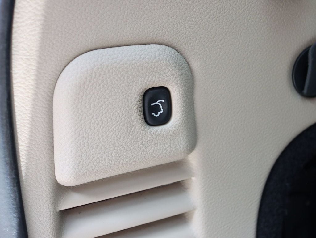 2014 Jeep Grand Cherokee Limited photo 29