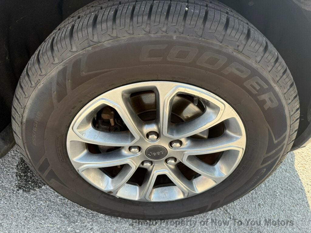 2014 Jeep Grand Cherokee Limited photo 19