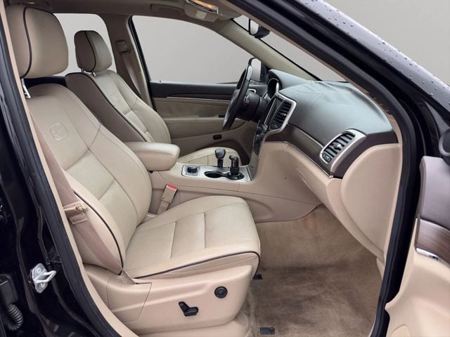 2014 Jeep Grand Cherokee 4WD 4dr Overland - 22977957 - 16