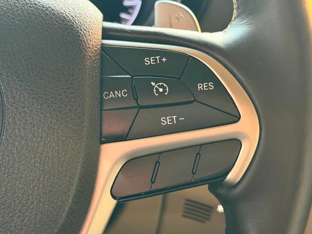 2014 Jeep Grand Cherokee 4WD 4dr Overland - 22982694 - 35