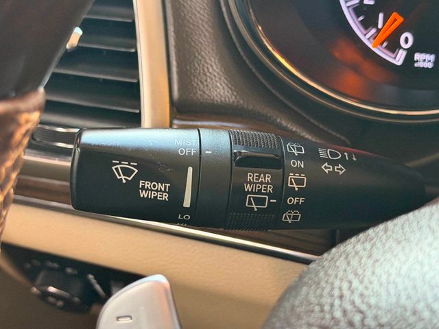 2014 Jeep Grand Cherokee 4WD 4dr Overland - 22982694 - 37