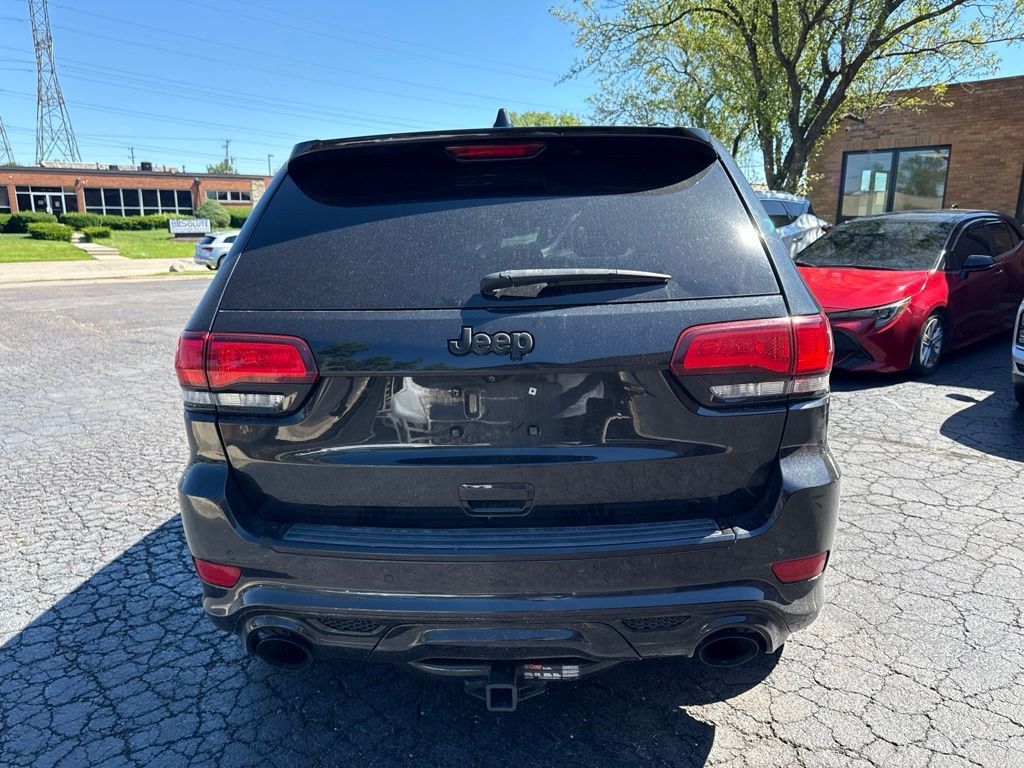 2014 Jeep Grand Cherokee 4WD 4dr SRT8 - 23044472 - 4