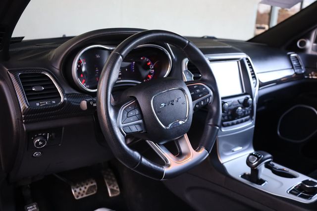 2014 Jeep Grand Cherokee 4WD 4dr SRT8 - 22970742 - 15