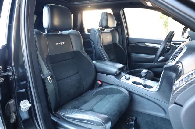 2014 Jeep Grand Cherokee 4WD 4dr SRT8 - 22970742 - 24