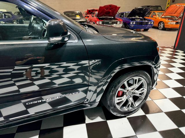 2014 Jeep Grand Cherokee 4WD 4dr SRT8 - 23069285 - 14