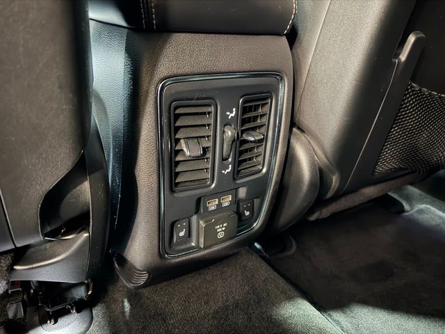 2014 Jeep Grand Cherokee 4WD 4dr SRT8 - 23069285 - 52